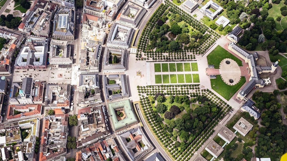 In Karlsruhe klaffen Gefühl und Wirklichkeit weit auseinander.
