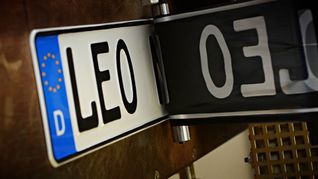 Leonberg hat seit 2013 wieder ein eigenes Kennzeichen.