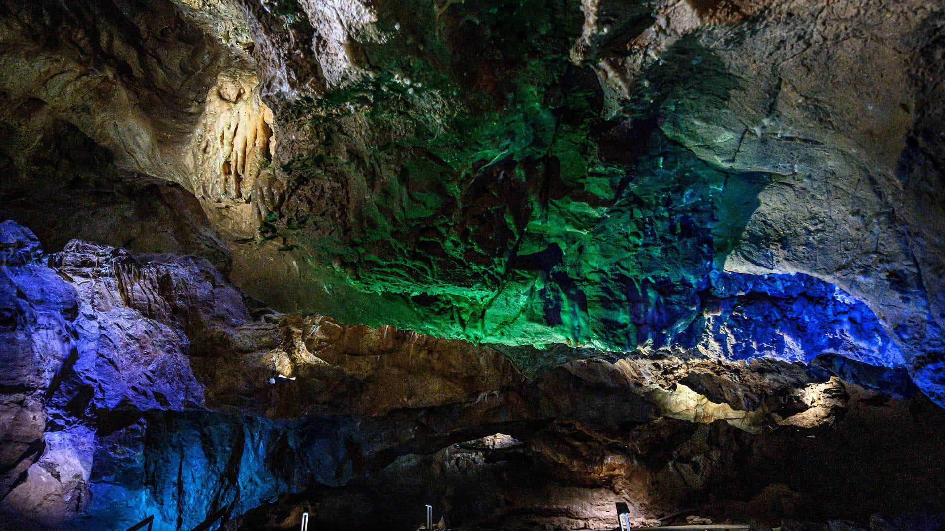 In der Iberger Tropfsteinhöhle herrschen um die 10 Grad Celsius. (Archivbild)