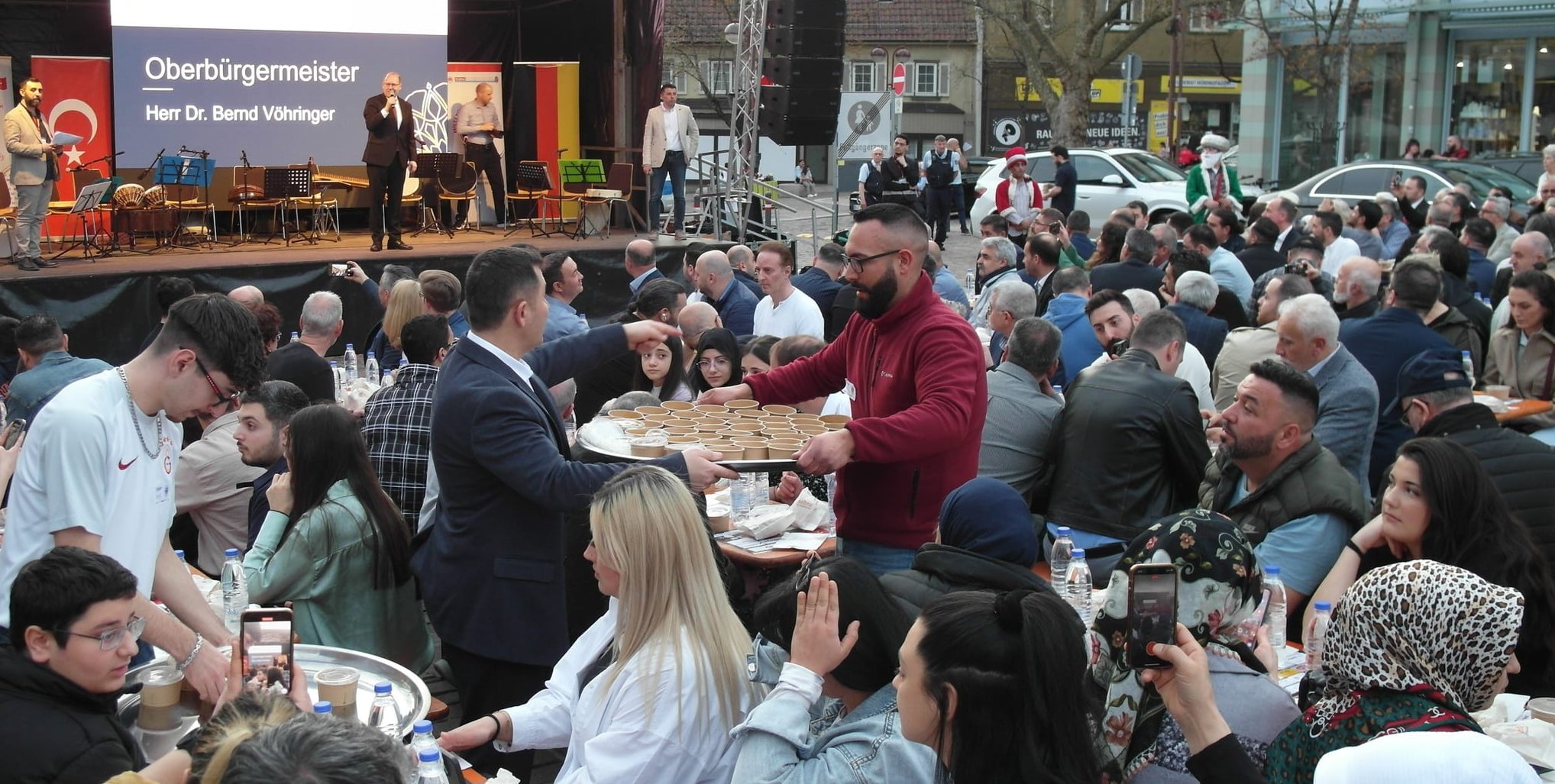 Fastenbrechen 2024 auf dem Sindelfinger Marktplatz.