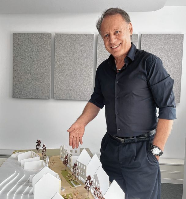 Jörg-Michael Haas hat den Blick von oben: Er betrachtet die Stadt ganzheitlich, um sie in allen Feldern weiterzuentwickeln und die Zukunftsideen der Stadt umzusetzen.