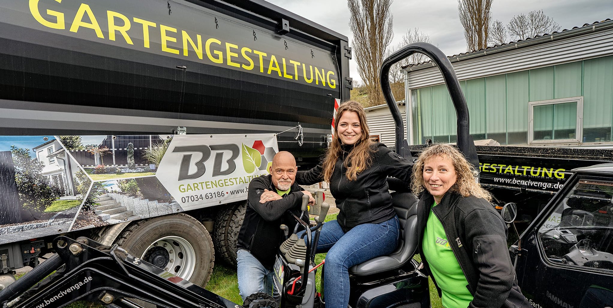 Jennifer Bencivenga (Mitte) mit ihrem Vater Bernhard und ihrer Mutter Hermine.