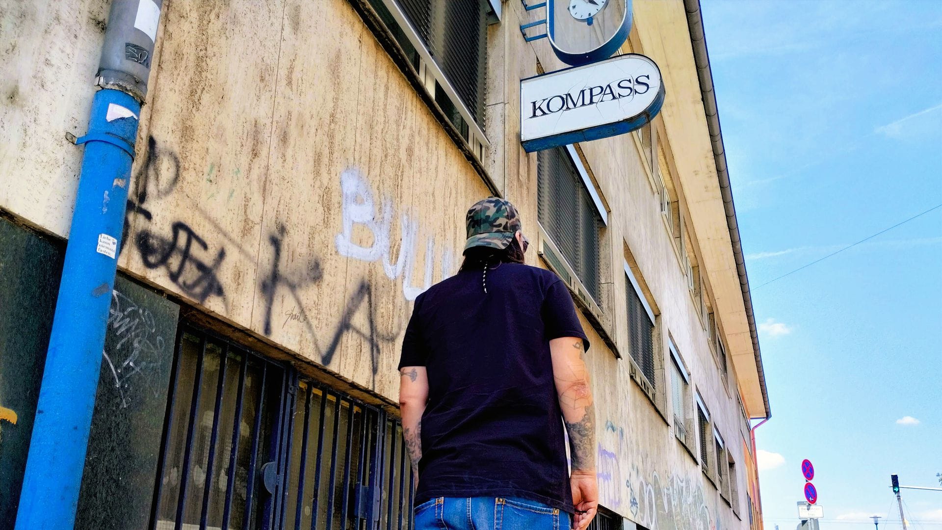 Der  52-jährige Christian zählt zu den ältesten Klienten des Drogenvereins Mannheim. Bislang schafft er es nicht, seinen Opioid-Konsum mithilfe von Substitution vollständig aufzugeben.