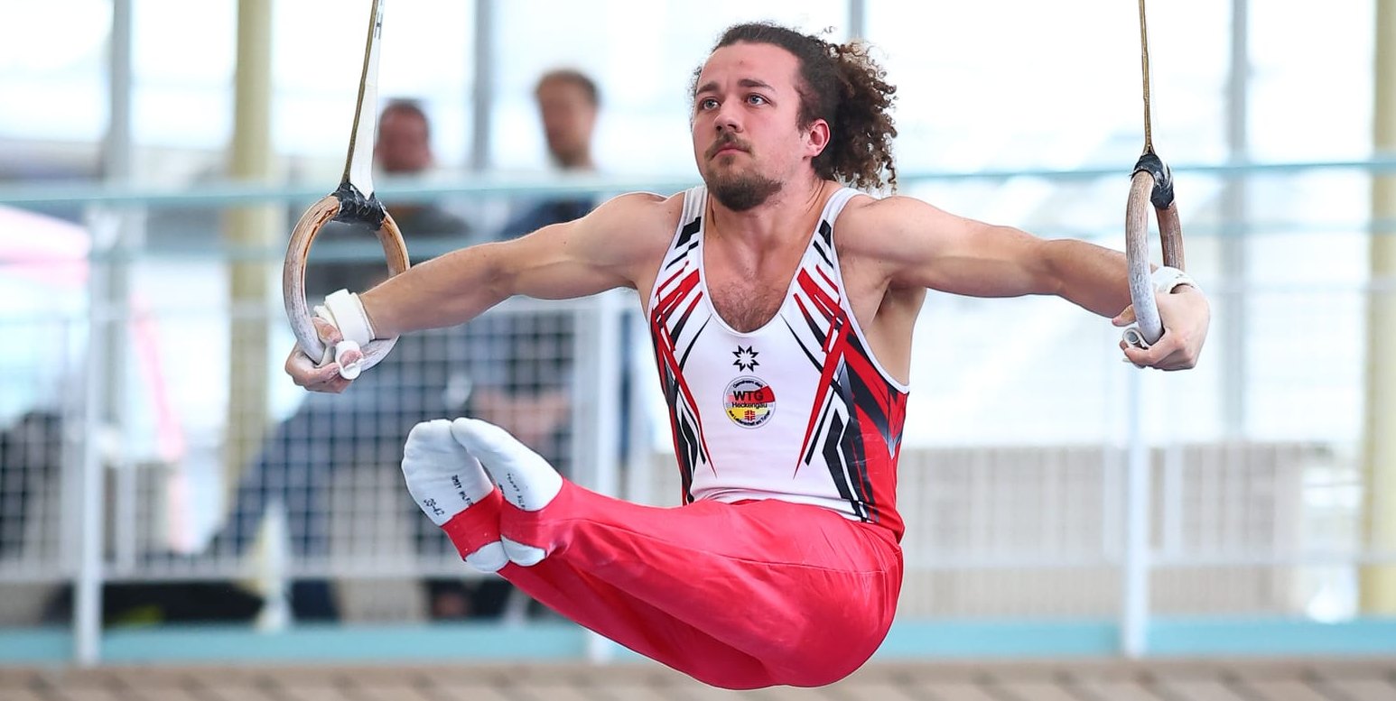 Nick Ackermann an den Ringen.