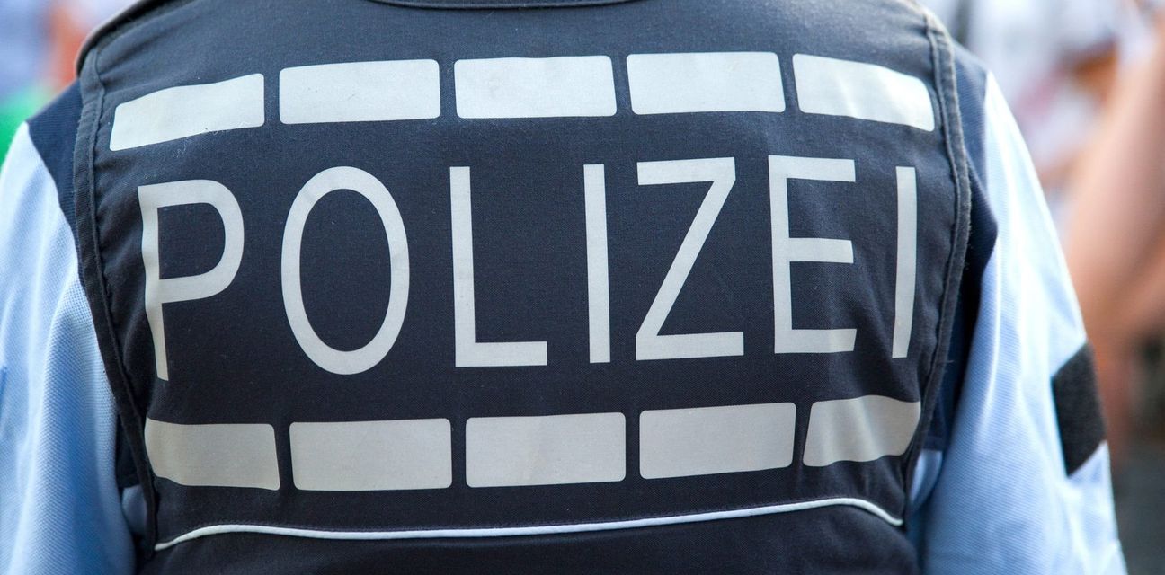 Die Ermittlungen dauern an.