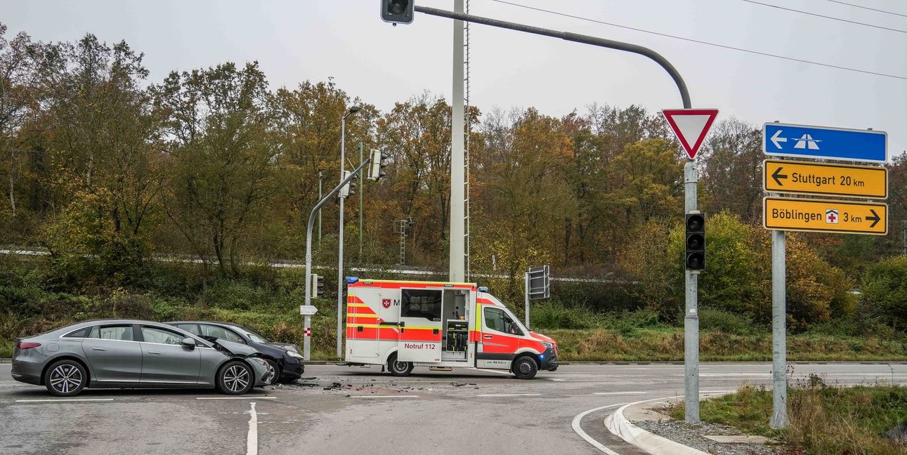 Zwei Personen wurden leicht verletzt.