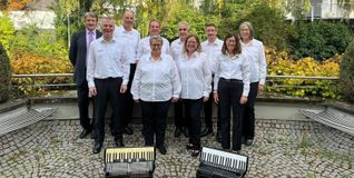 Der Harmonika-Club Sindelfingen lädt zum Konzert.
