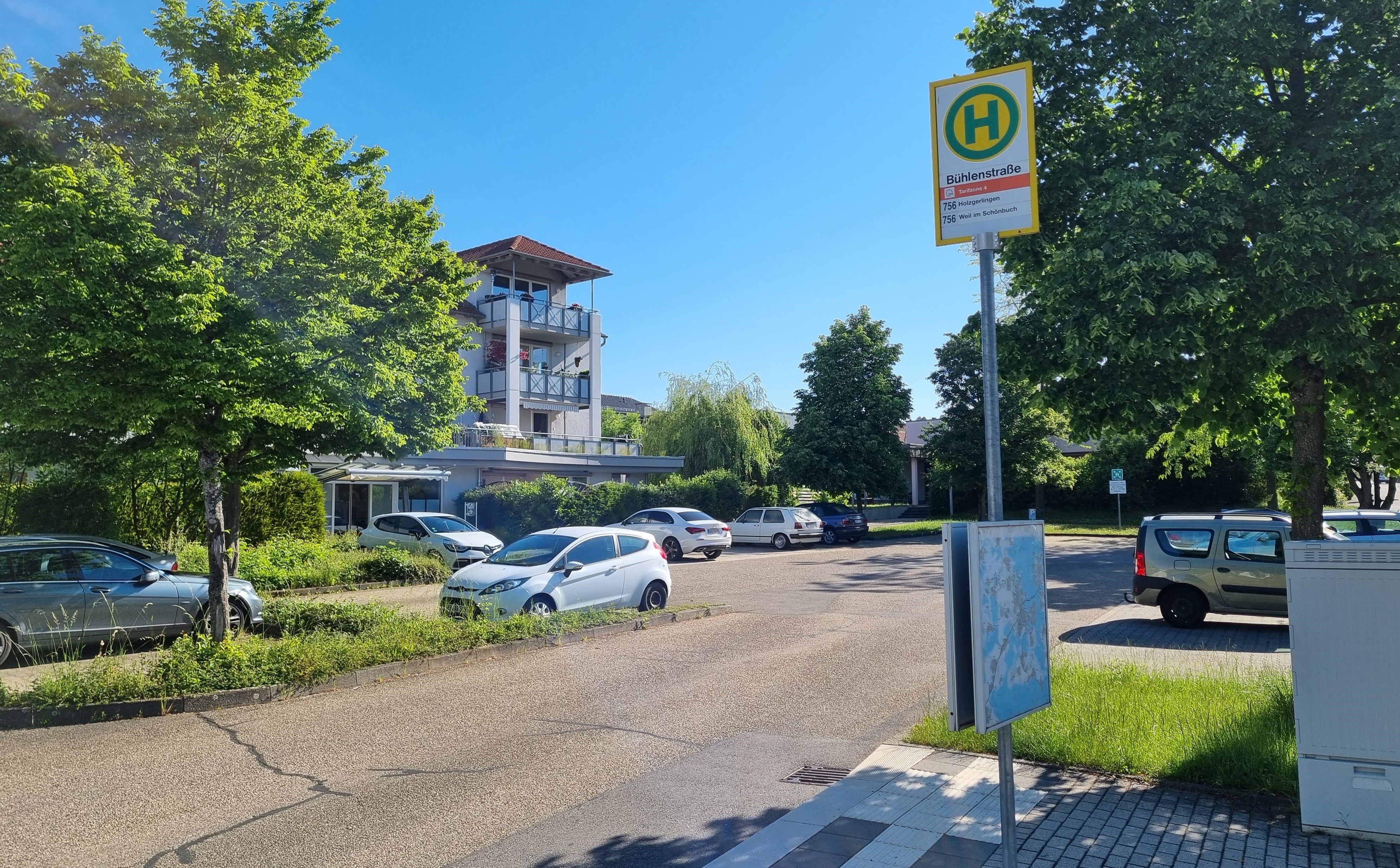 Der Parkplatz am Bühleneck wird ab dem 21. Juni immer dienstags zum Marktplatz. Bild: Hamann