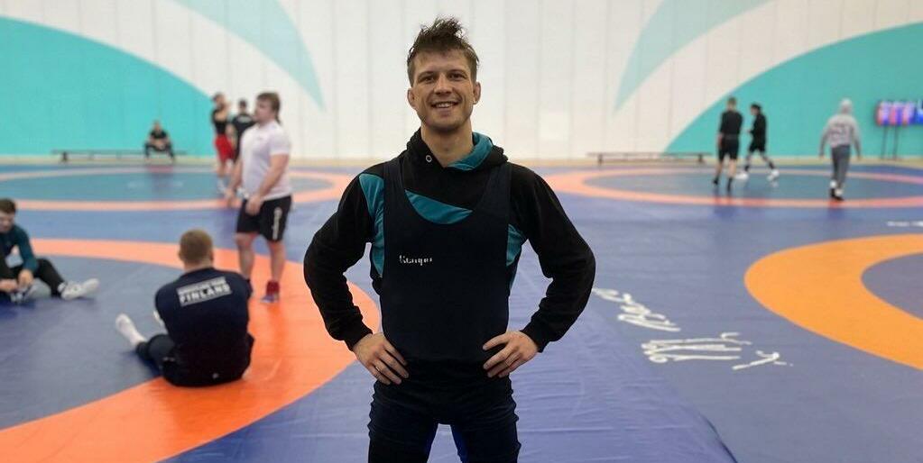 Beste Grüße aus Aserbaidschan: Der Ehninger Michael Widmyer kurz vor dem Showdown beim Training in Baku.Bild: z