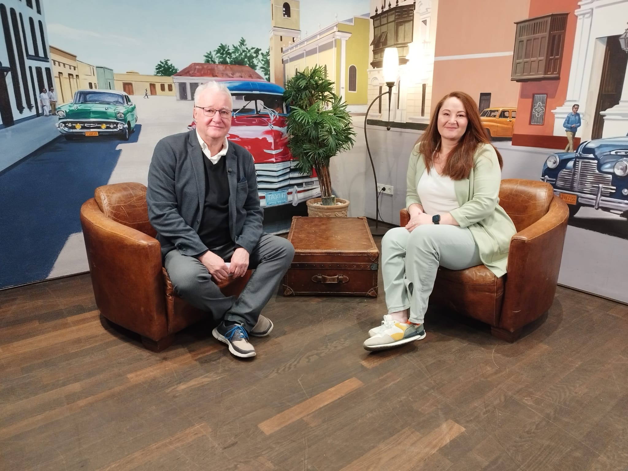 Jessica Hosang, Leiterin der Selbsthilfegruppe parenDS für Eltern von Kindern mit Down-Syndrom, im Stadtgespräch Böblingen mit Hans-Jörg Zürn (Sindelfinger Zeitung/Böblinger Zeitung).