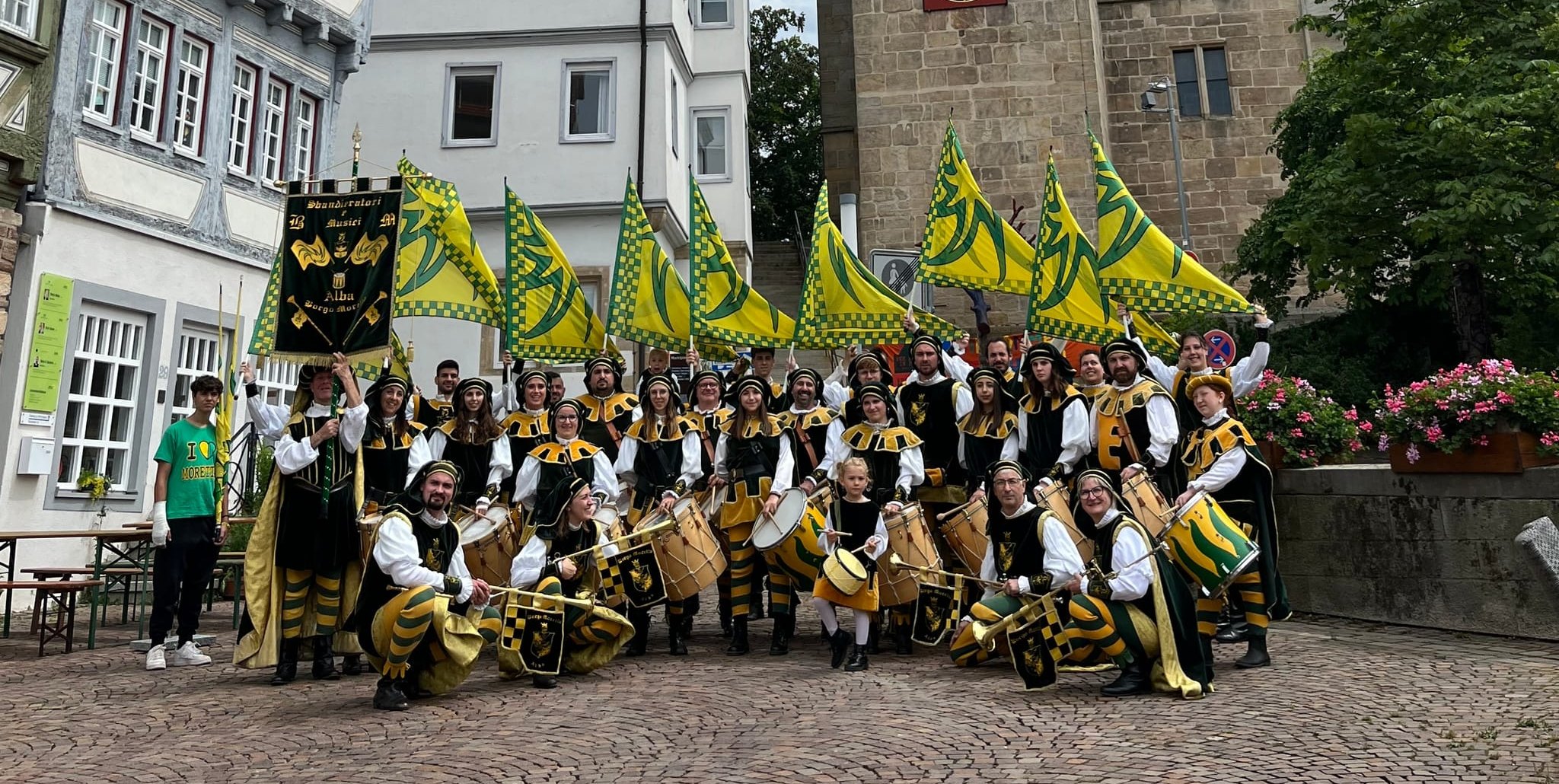 Die Fahnenschwinger aus Alba.