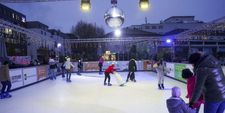 Die Eislaufbahn am Grünen Platz in Sindelfingen. Bild: Dettenmeyer/A