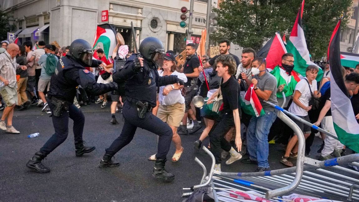 Es kam zu Zusammenstößen zwischen Polizei und Demonstranten.
