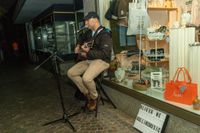 Gute Tropfen und ebensolche Stimmung beim Sindelfinger Weinspaziergang.