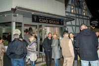 Gute Tropfen und ebensolche Stimmung beim Sindelfinger Weinspaziergang.