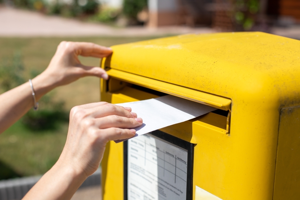 Egal ob falsch zugestellte Briefe oder exorbitante Verspätungen: Ärger mit der Post kennt fast jeder.