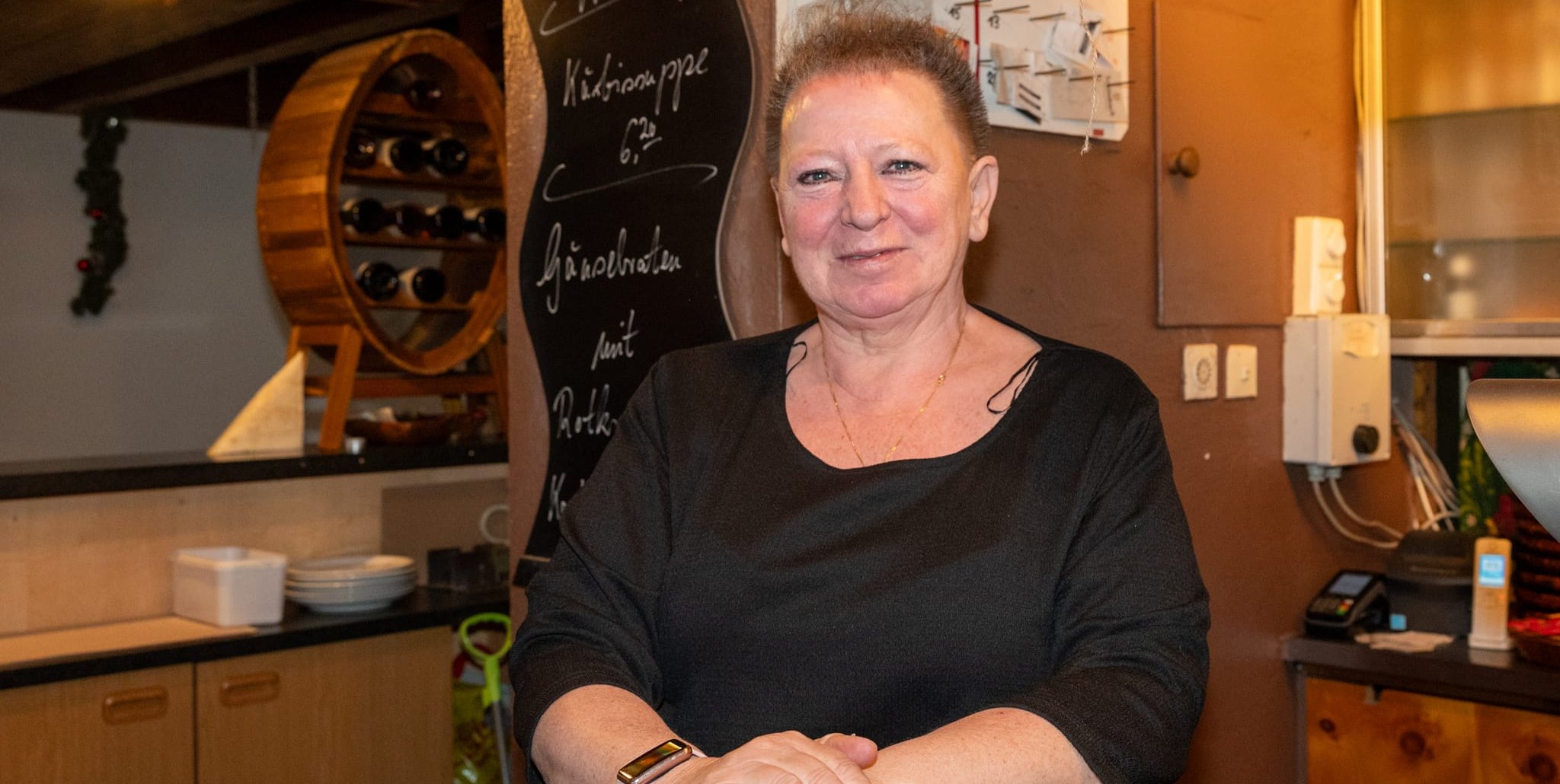 Kaum zu glauben: Ines Gäckle serviert bald keinen Rostbraten mehr im Bierstadel. Nach 30 Jahren geht sie in den verdienten Ruhestand und sagt: „Ich freue mich schon auf meinen nächsten Besuch im Schwarzwaldvereinsheim.“