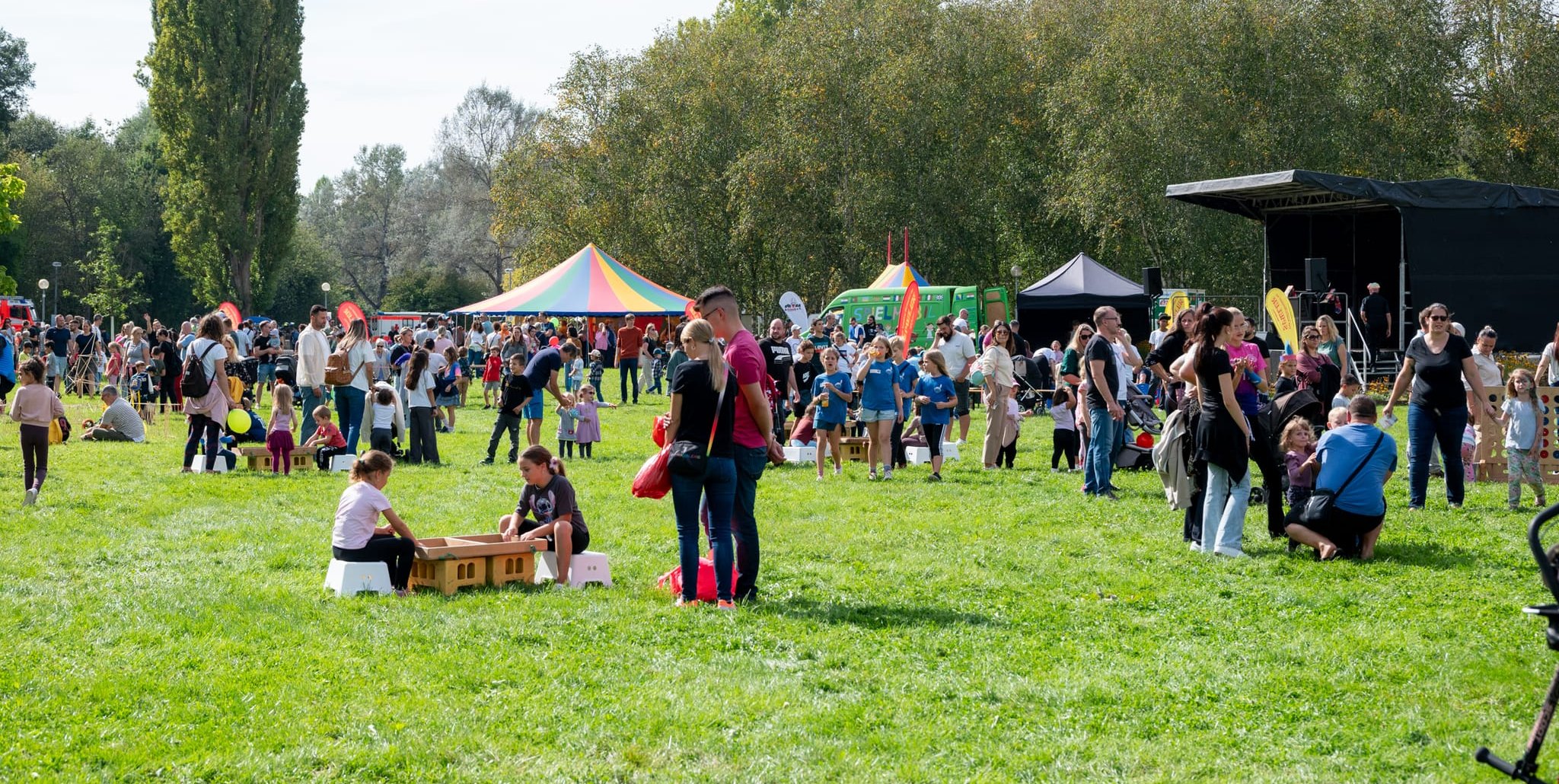 Schnitzen lernen, das konnte man am Stand der Umwelteinrichtungen „Natur.Erlebnis-Sindelfingen“.