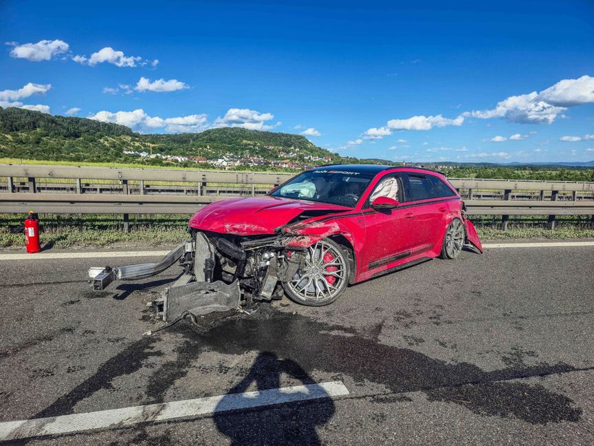 Unfall auf der A81 bei Herrenberg.