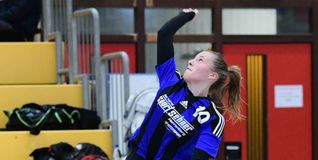 An Unterstützung aus Gärtringen hat es nicht gefehlt. Für Ann-Kathrin Motteler und den TSV Dennach war bei der DM in Calw trotzdem nach der Vorrunde Schluss.Bild: Holom/A