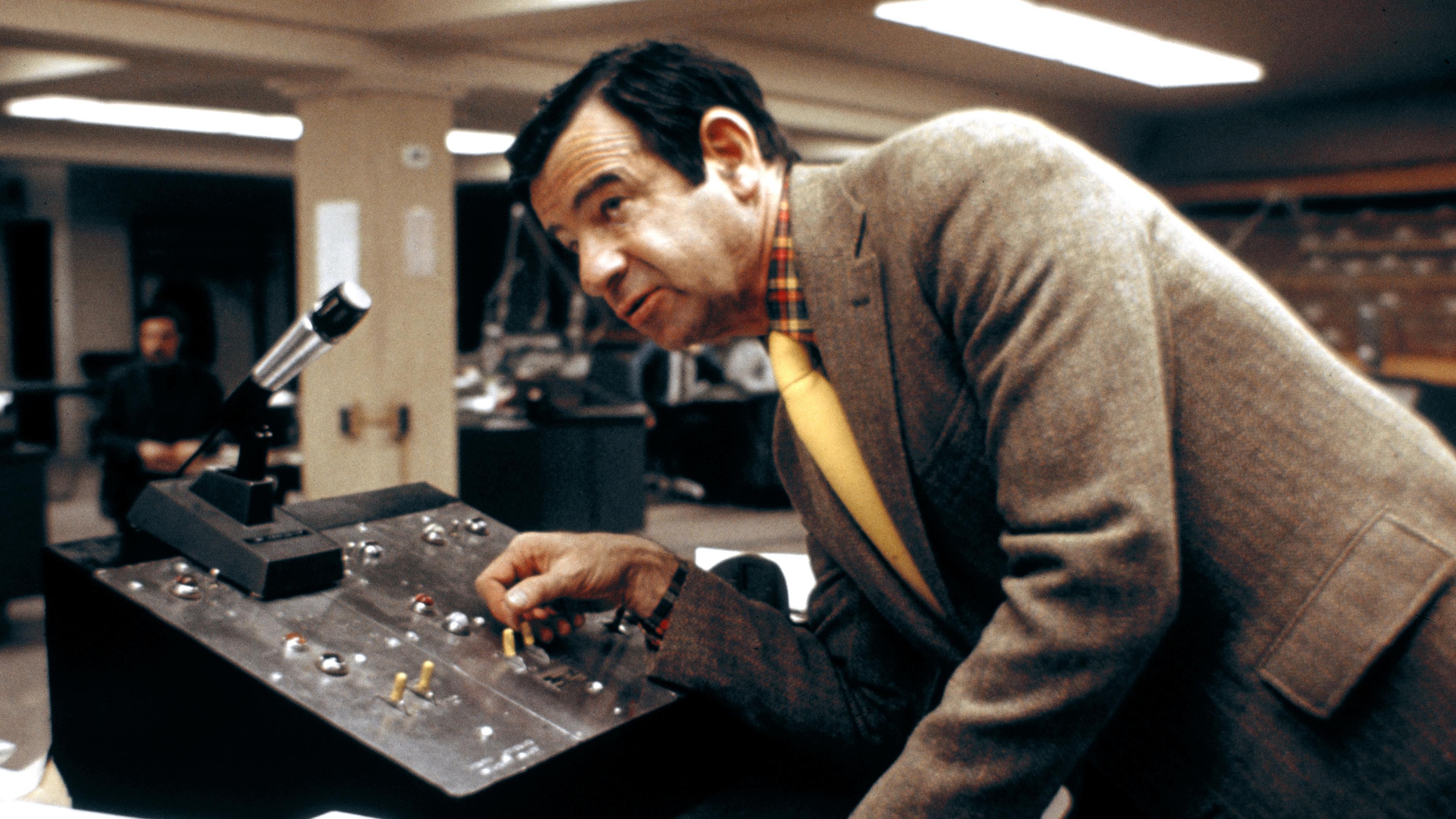 Eine gewisse 70er-Jahre Coolness kann man ihm nicht absprechen: Walter Matthau in „Stoppt die Todesfahrt der U-Bahn 123“.   Bild: z