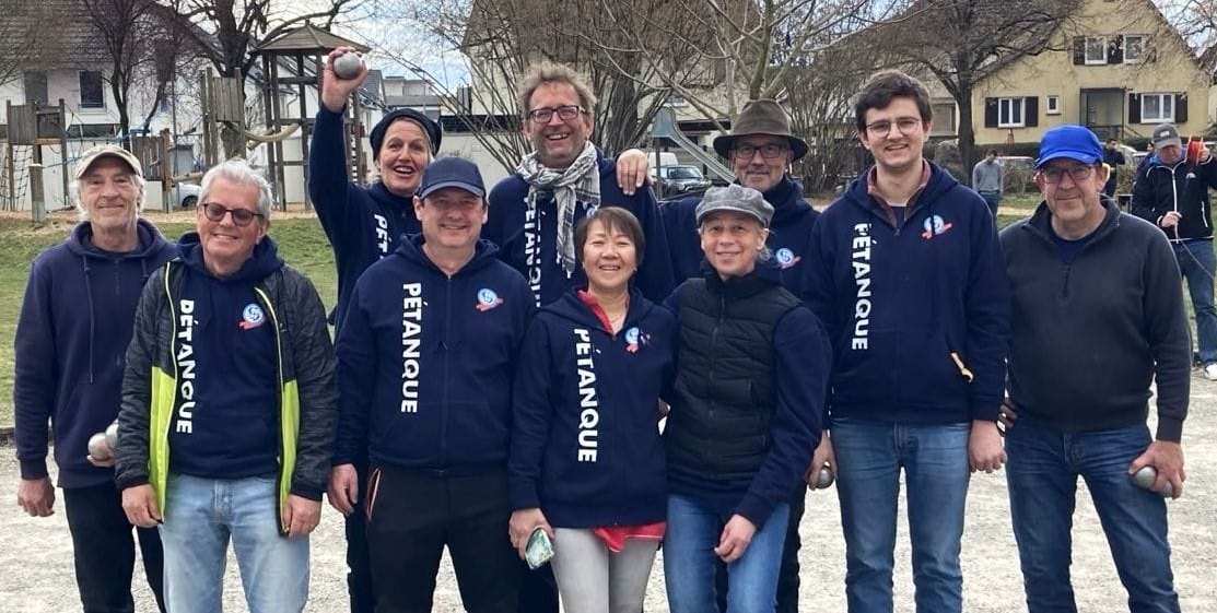 Das neue Pétanque-Team des VfL Sindelfingen beim Pokal zum Saisonstart in Unterensingen.