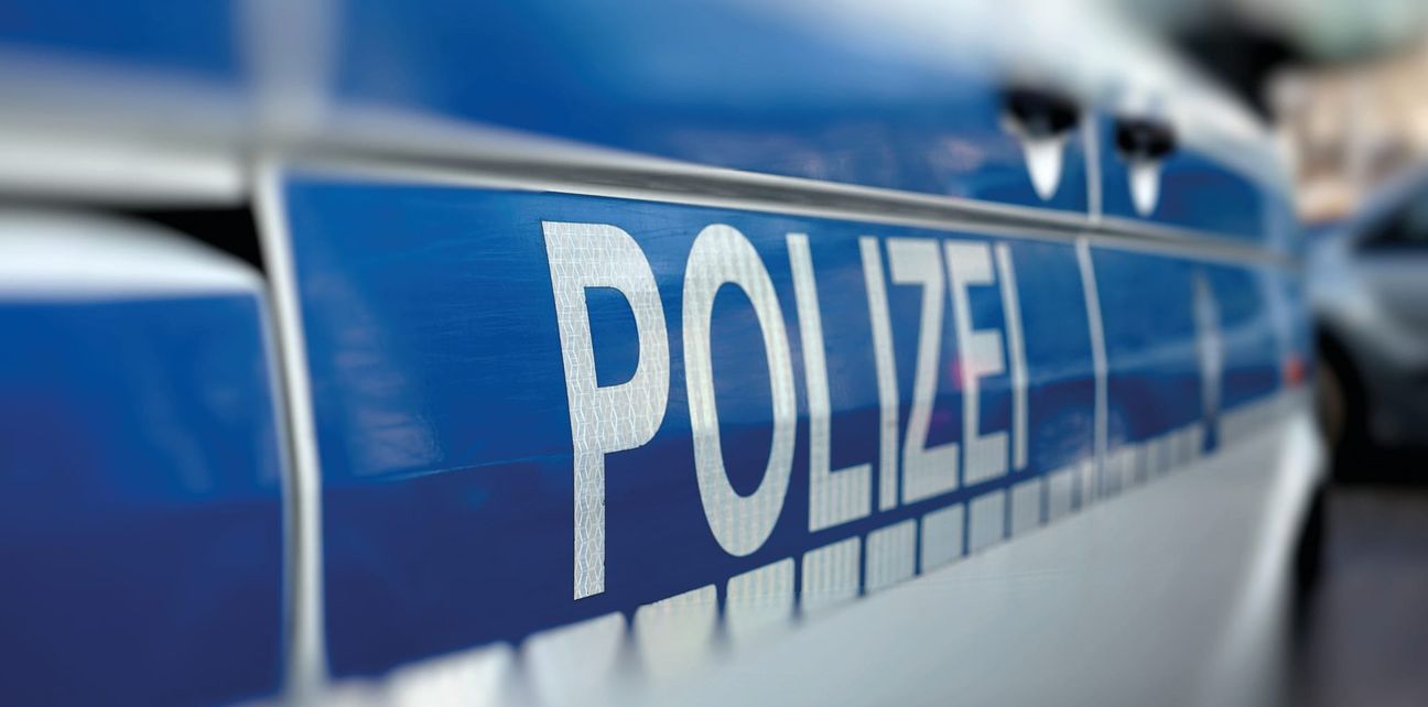 Die Polizei sucht Zeugen.