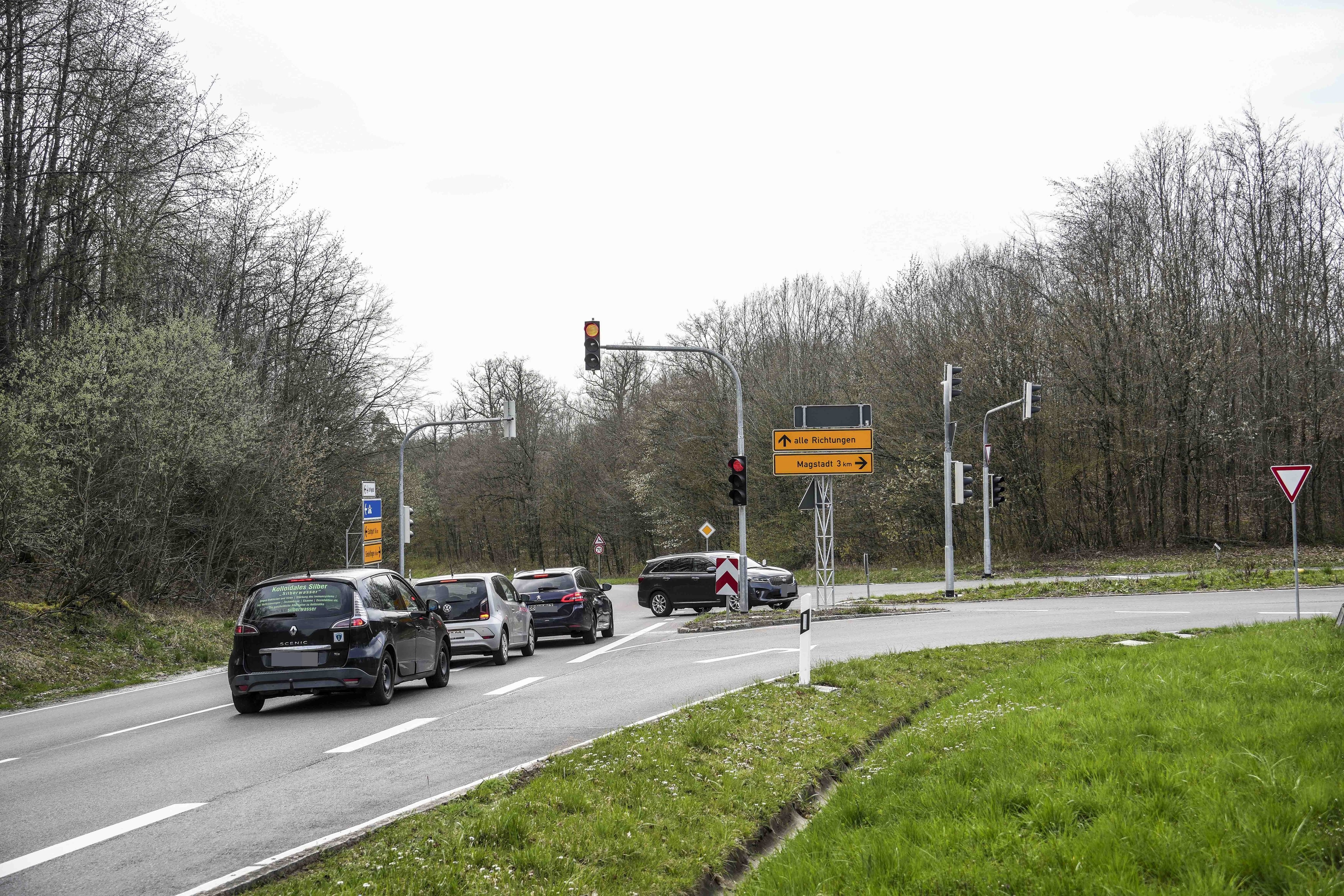 Die Linksabbieger aus Maichingen Richtung Magstadt haben nun nicht mehr gleichzeitig mit dem Gegenverkehr aus Stuttgart grün.