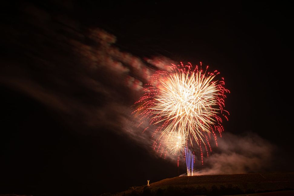 Bereits 2020 gab es beim Ehninger Steinbruch ein Feuerwerk der Ehninger Pyrotechniker zu sehen. Bild: Nüßle