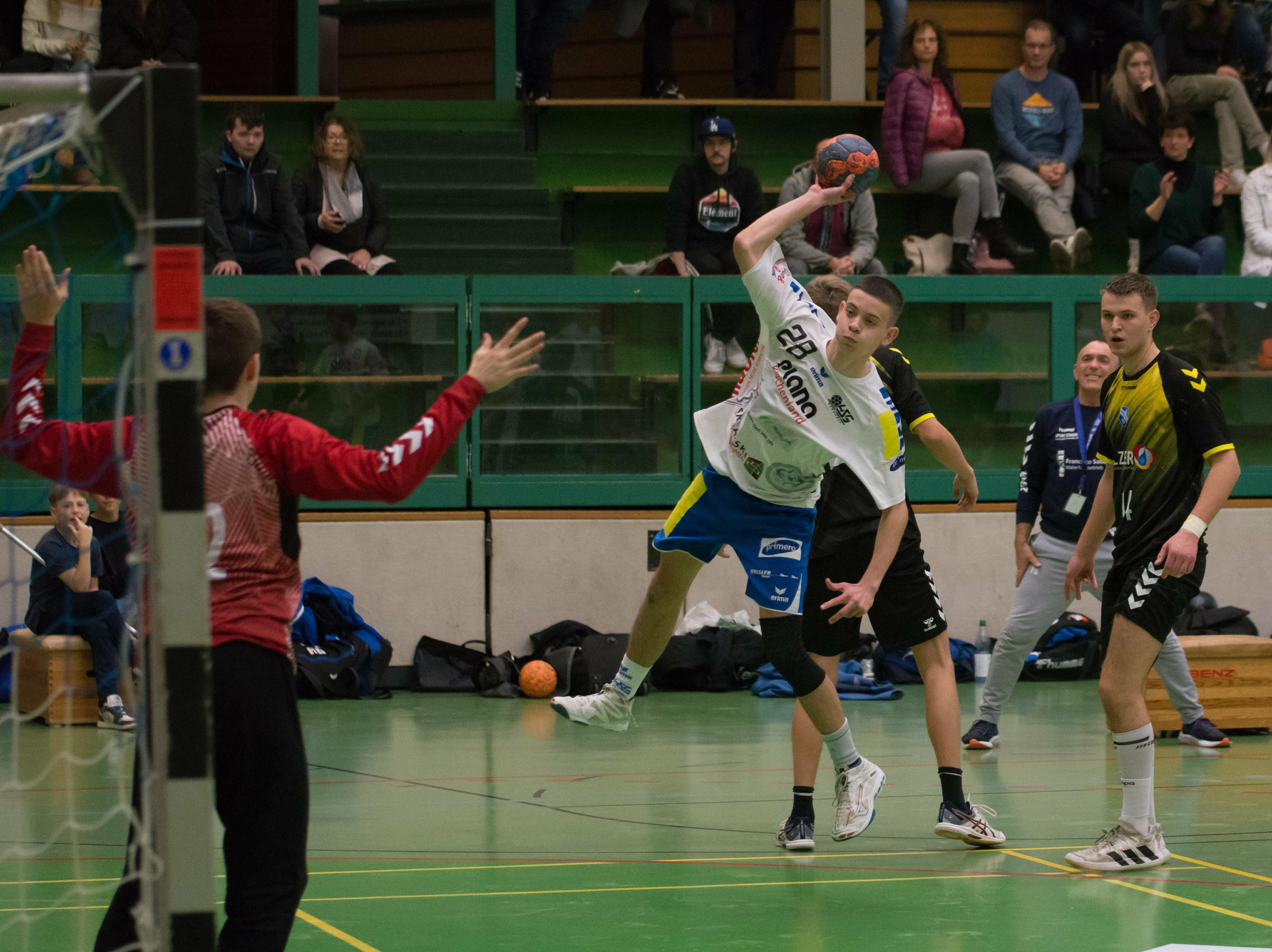 Mattis Brantsch und die A-Junioren haben den Gewinn der Staffelmeisterschaft vor Augen.Bild: z