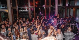 Volles Haus bei der Polarnacht