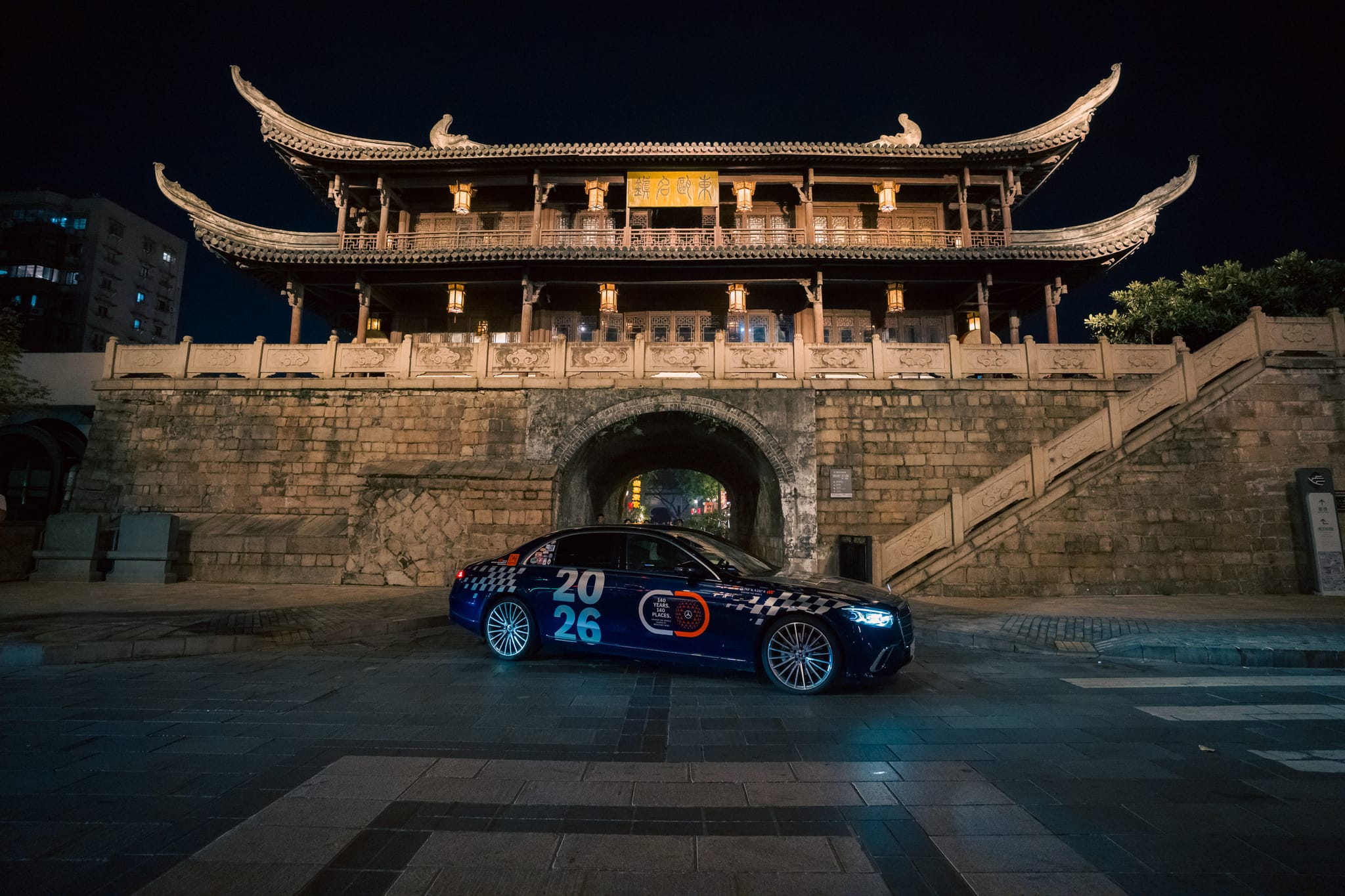 Die neue S-Klasse in Asien.