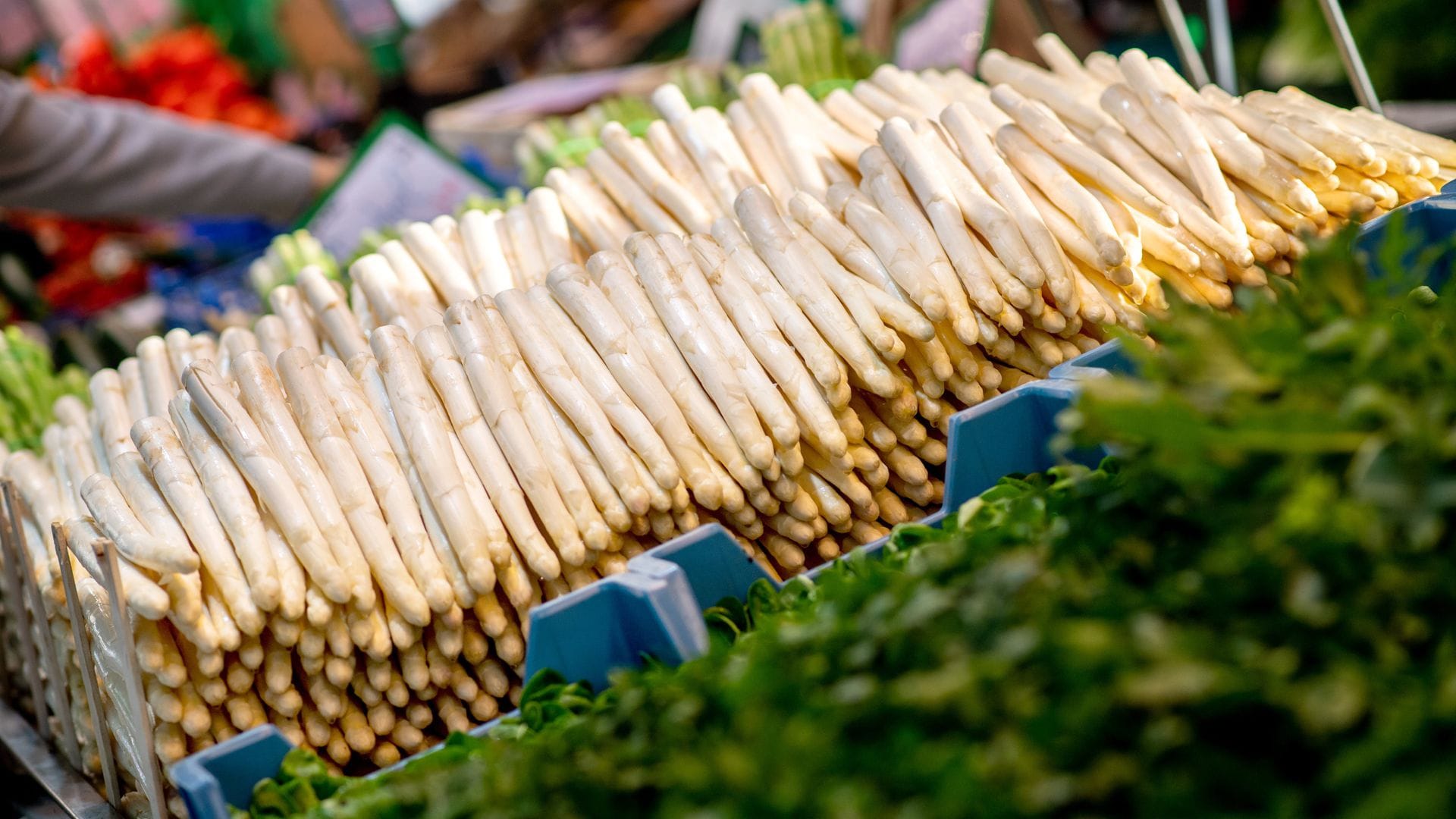 Wer noch einmal Spargel essen will, hat nun die letzte Chance. (Symbolbild)