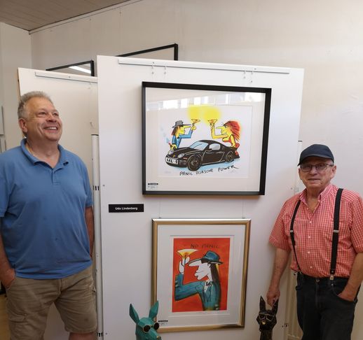 Peter Scheicher und Rolf Pfingsttag in der Böblinger Galerie Pfingsttag mit zwei Lindenbergs.