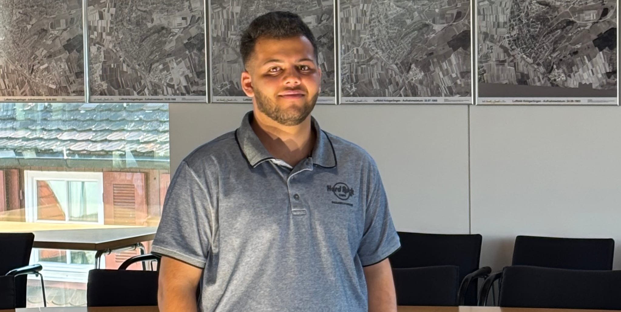 Marcel Yassine vertritt zusammen mit den anderen Jugendgemeinderäten die Interessen der Jugendlichen. Die Gremiums-Mitglieder treffen sich einmal monatlich im Ratssaal.