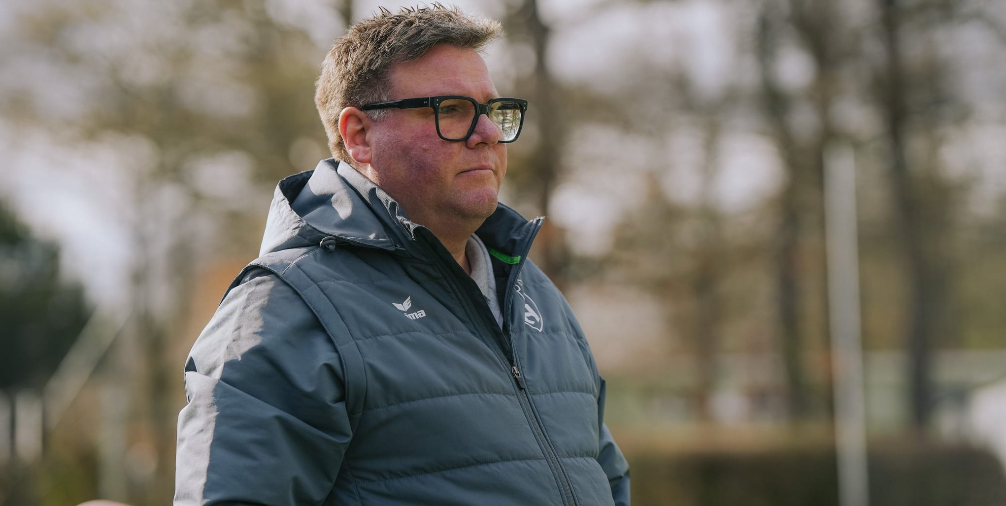 Holzgerlingens Trainer Bernd Gluiber  hofft im Auswärtsspiel bei Croatia Stuttgart auf ein Stück Normalität.