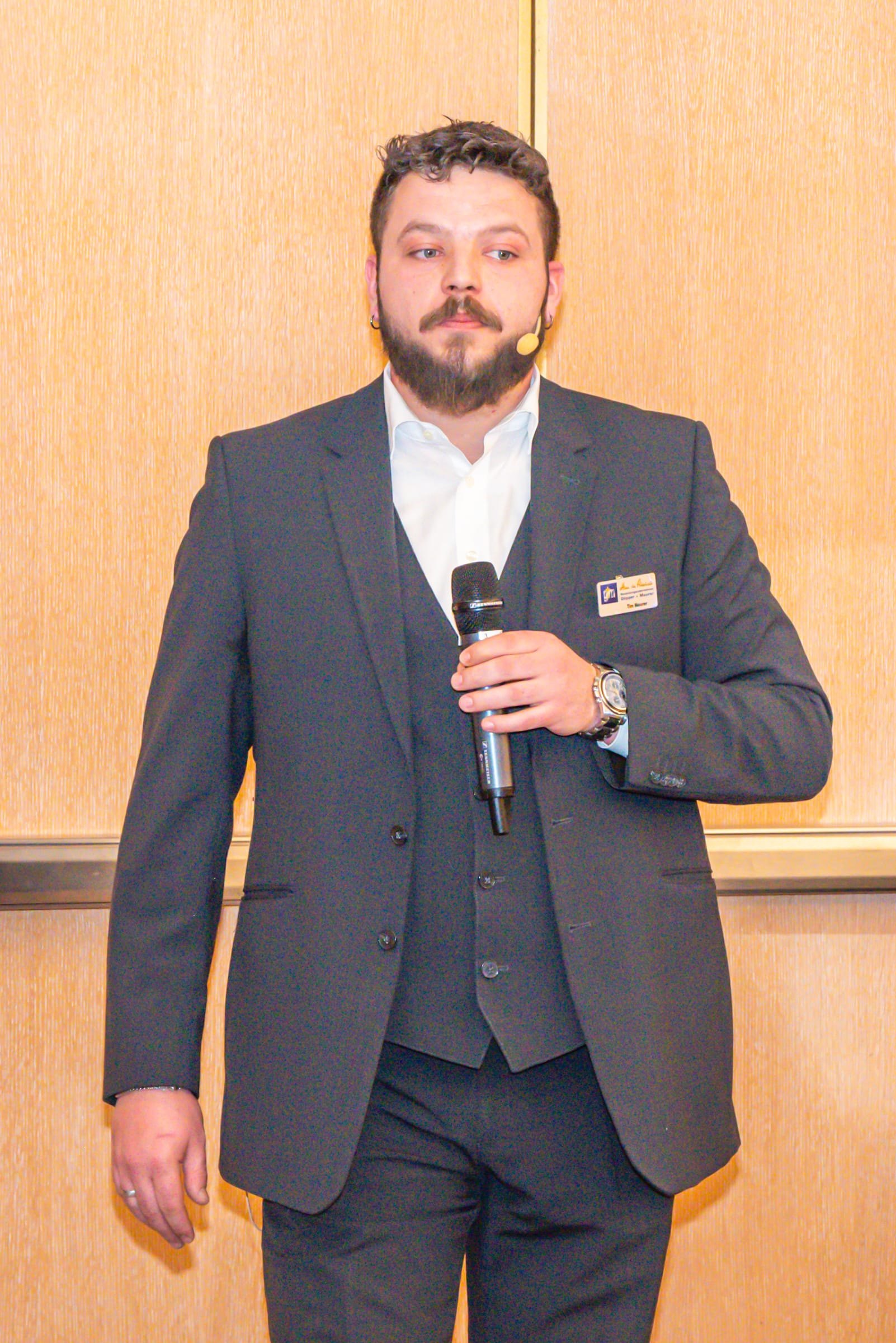 Tim Maurer.