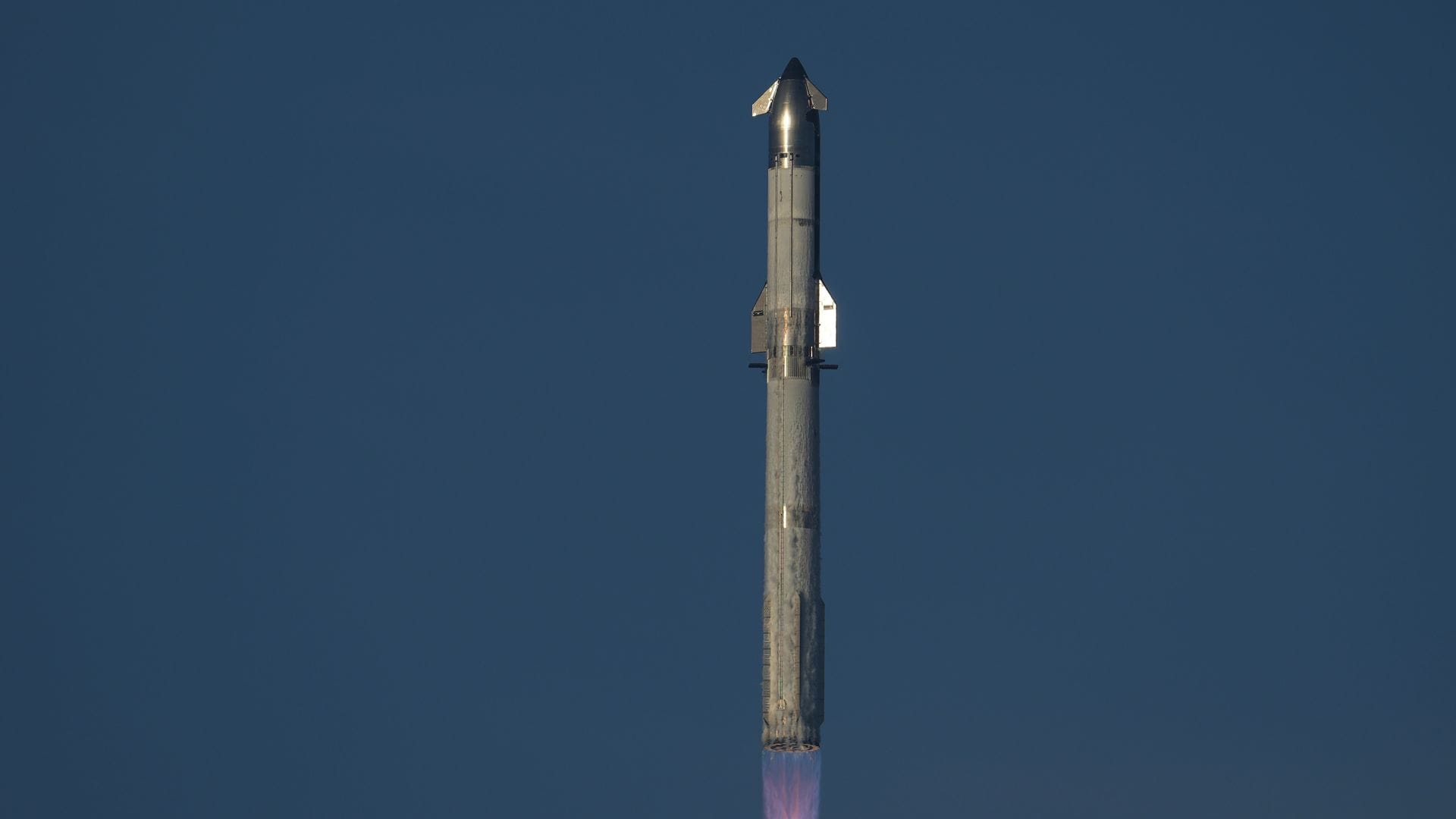 Erstmals gelang es bei diesem Test auch, das Aussetzen von Satelliten zu simulieren.