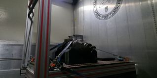 Die 50 Kilogramm schwere Fliegerbombe ist aufgeladen.