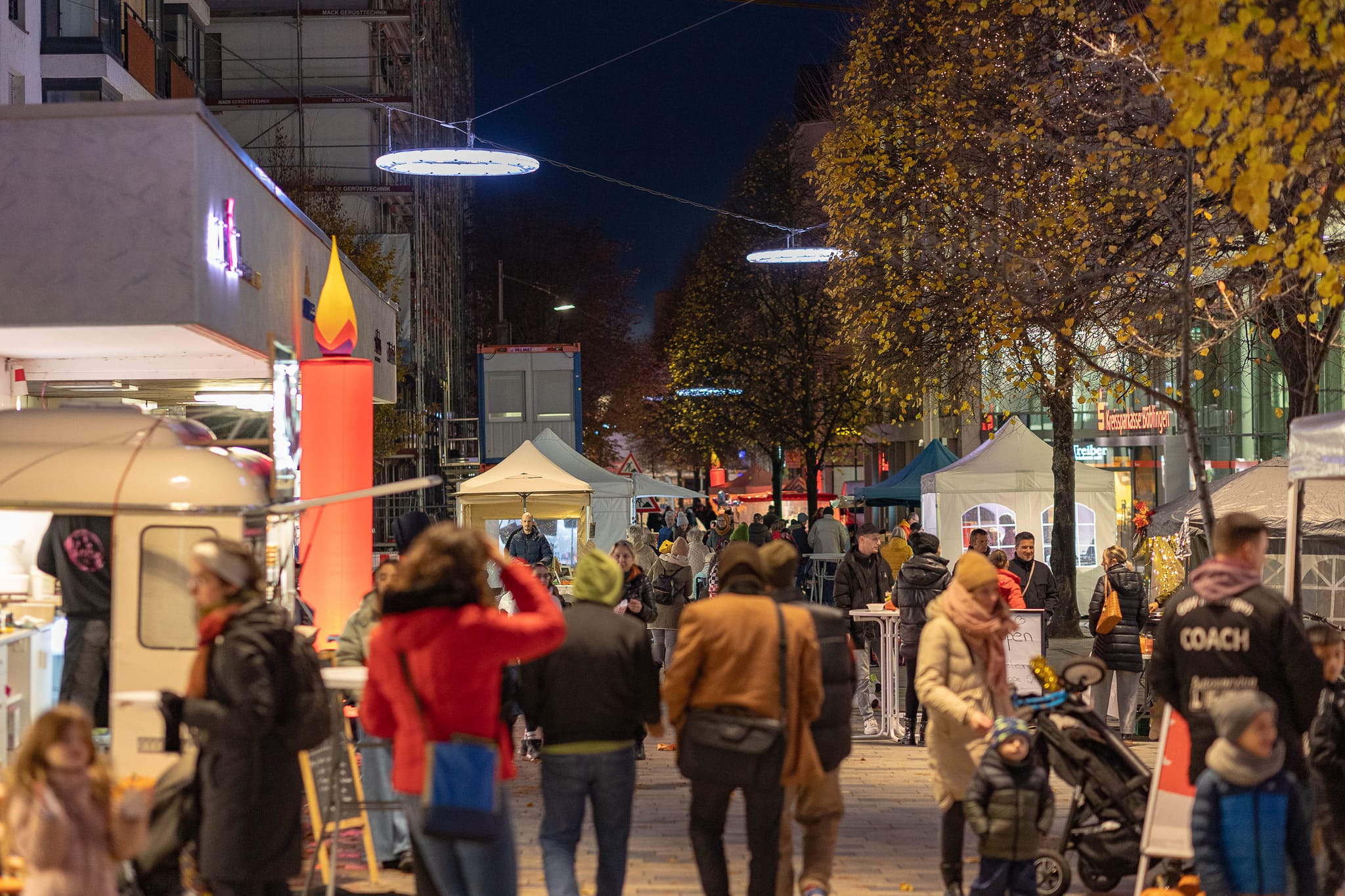 Eine gemütliche Atmosphäre und zahlreiche Aktionen locken am Sankt Martinswochenende.