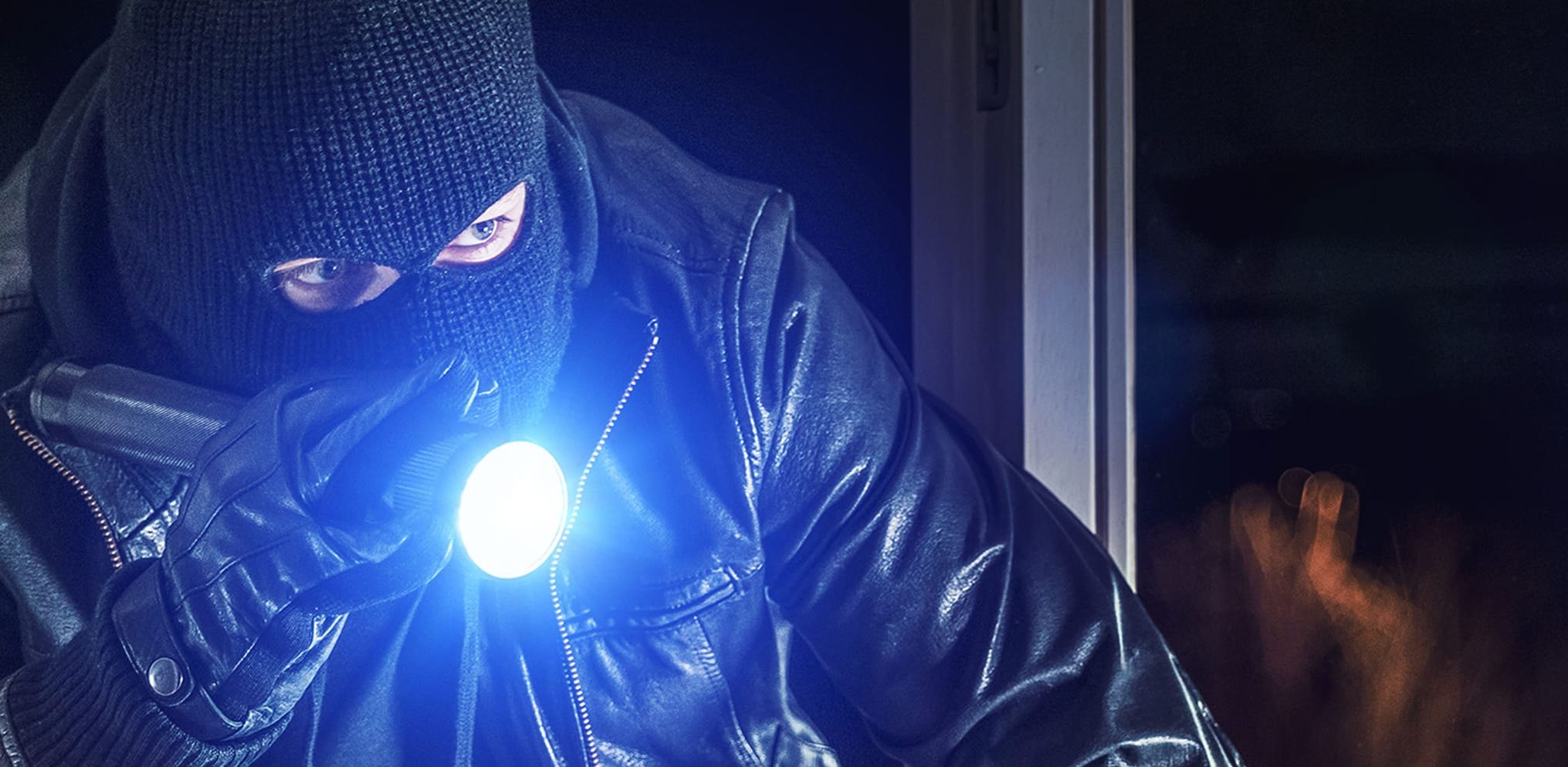 Die Polizei bittet um Hinweise.