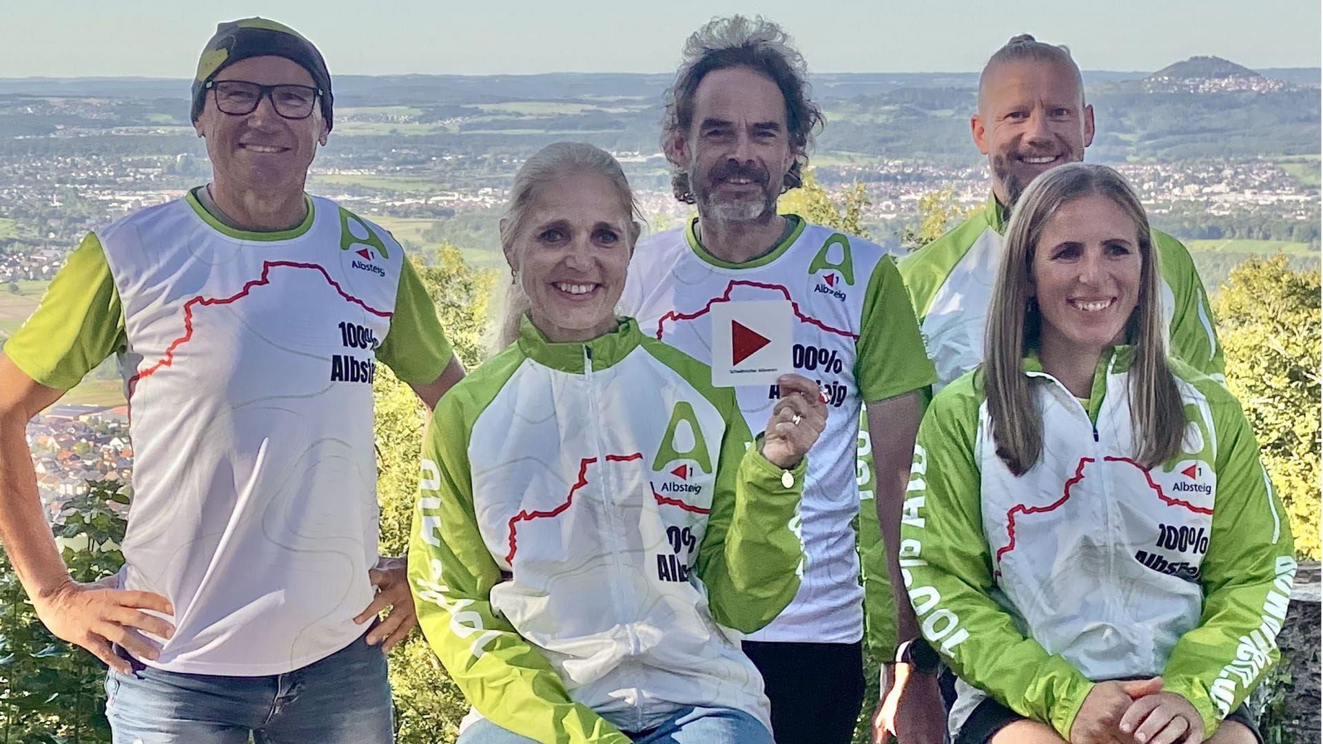 Fünf Ultraläufer wollen den 360 Kilometer langen Albsteig meistern (v.l.n.r.): Karlheinz Dravec, Andrea Ellesser, Andreas Bulling, Manuel Schmied und Melanie Bernardino Rodrigo.