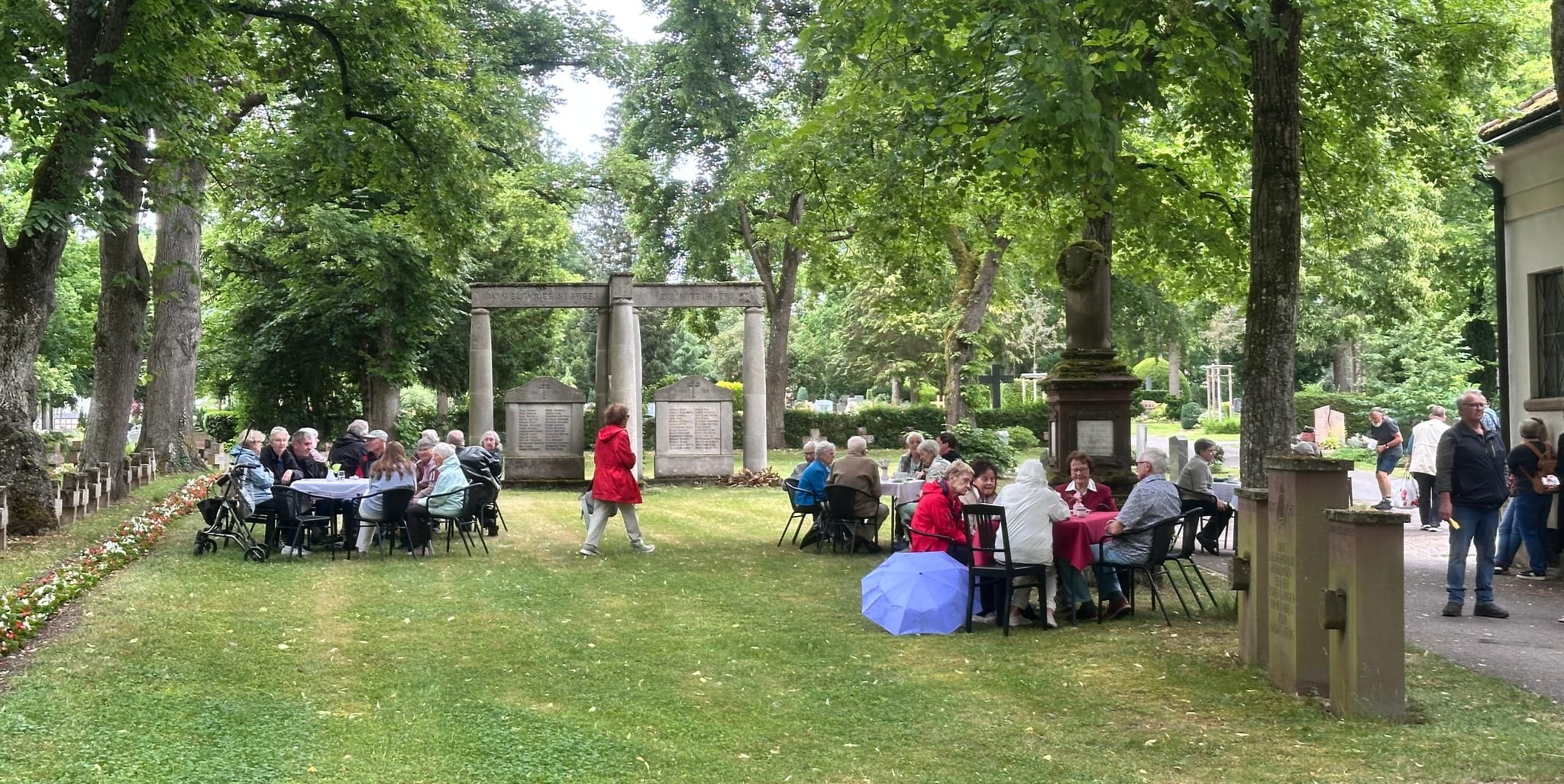 Große Resonanz beim Probetermin des Friedhofscafés in Böblingen.