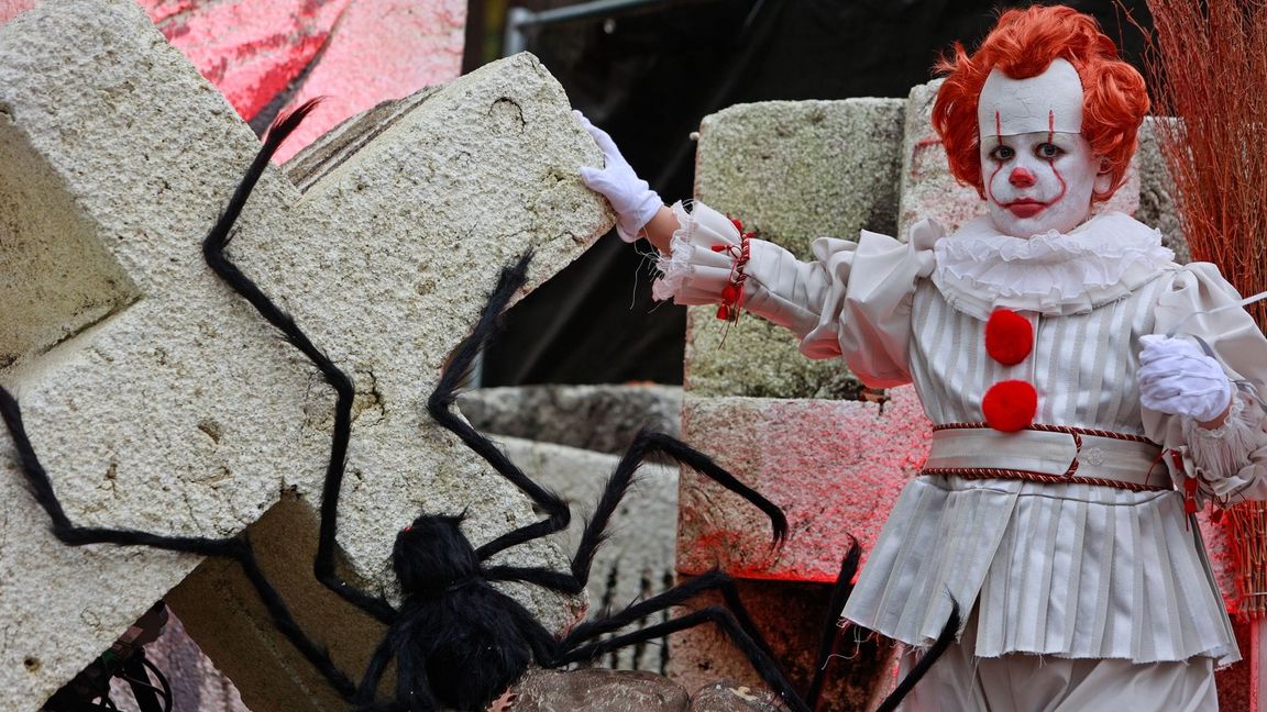 Die Figur von Pennywise aus dem Horrorfilm "Es" von Andy Muschietti machte Clowns endgültig wieder furchterregend.