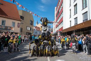 Hexenpyramide: Die Schdoibruch Hexa aus Renningen zeigen wie‘s geht.