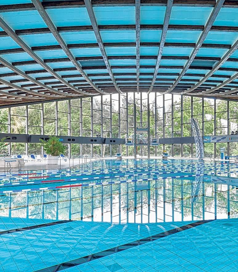 Das Sindelfinger Badezentrum soll saniert und erweitert werden. Doch bis dahin ist es ein weiter Weg voller offener Fragen.   Bild: Archiv