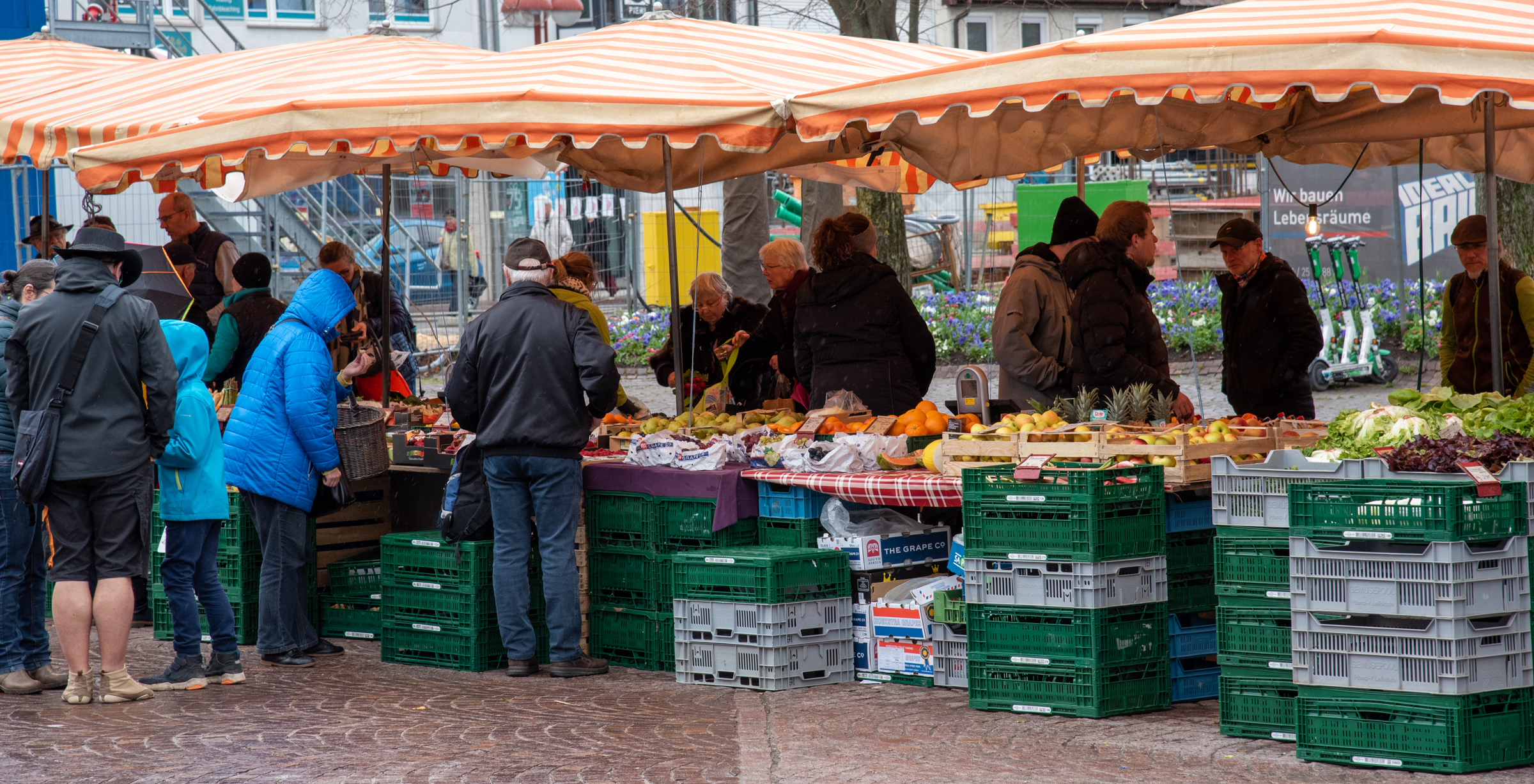 Auch auf dem Sindelfinger Wochenmarkt, sowie im Supermarkt, kostete das Gemüse zeitweise viel mehr, als man gewöhnt war. Bild: Nüßle