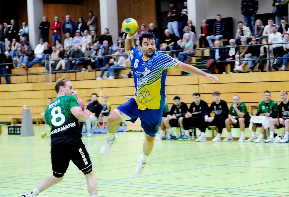 Christoph Zegledi und die HSG Schönbuch sind bei der HSG Hohenlohe gefordert.