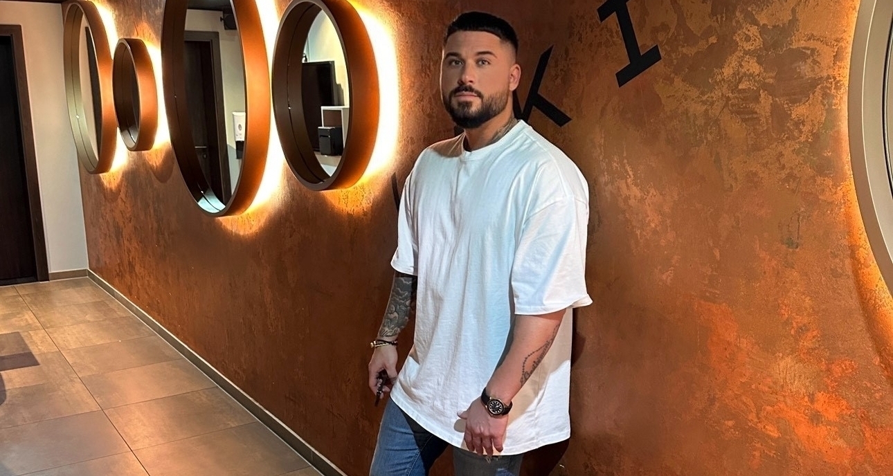 Christos Paras aus Sindelfingen ist bei der fünften Staffel von Temptation Island dabei. Er ist zum ersten Mal im Fernsehen, hat aber Gefallen daran gefunden. Bild: z