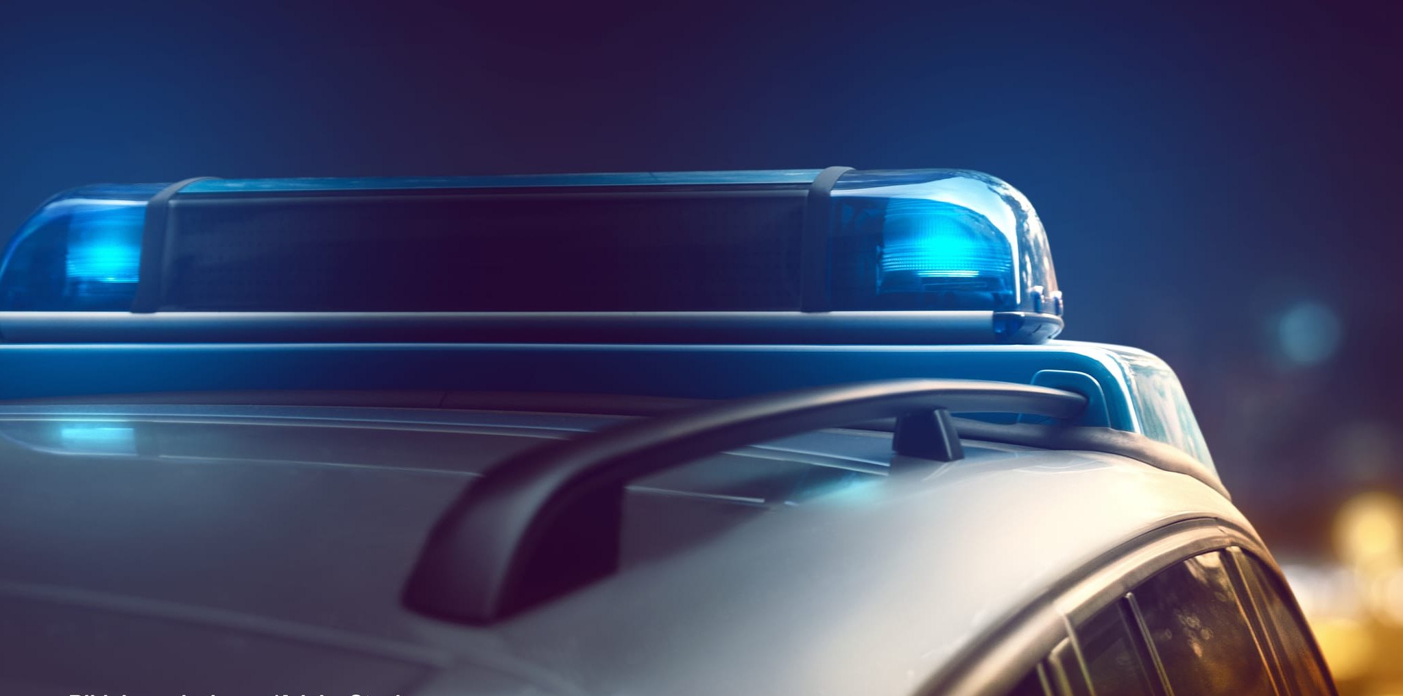 Das Opfer wurde mit einer Schusswaffe mehrfach geschlagen.